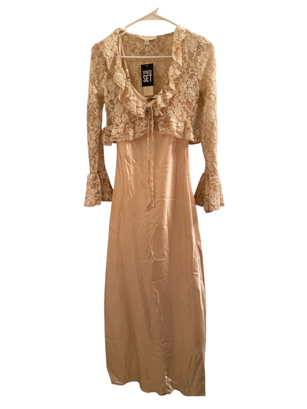 Piece Set Cream Lace Overlay Long Sleeve Maxi Dress